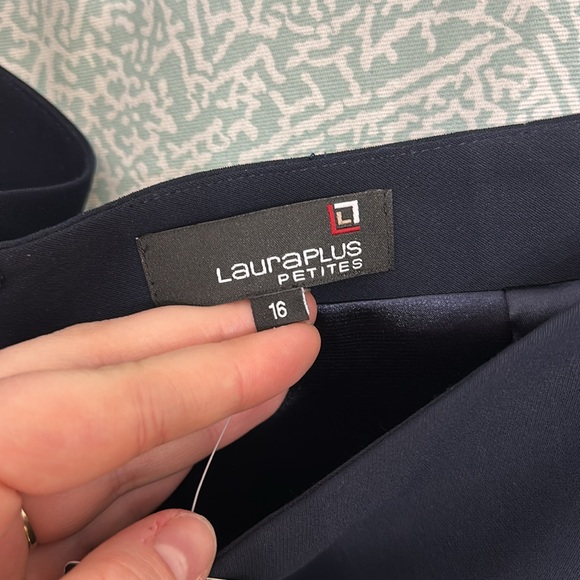 NWT Laura Plus Petite Navy Skirt - Picture 2 of 4